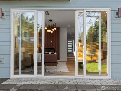 12834 Ashworth Avenue N, Seattle, WA 98133 - Photo 30