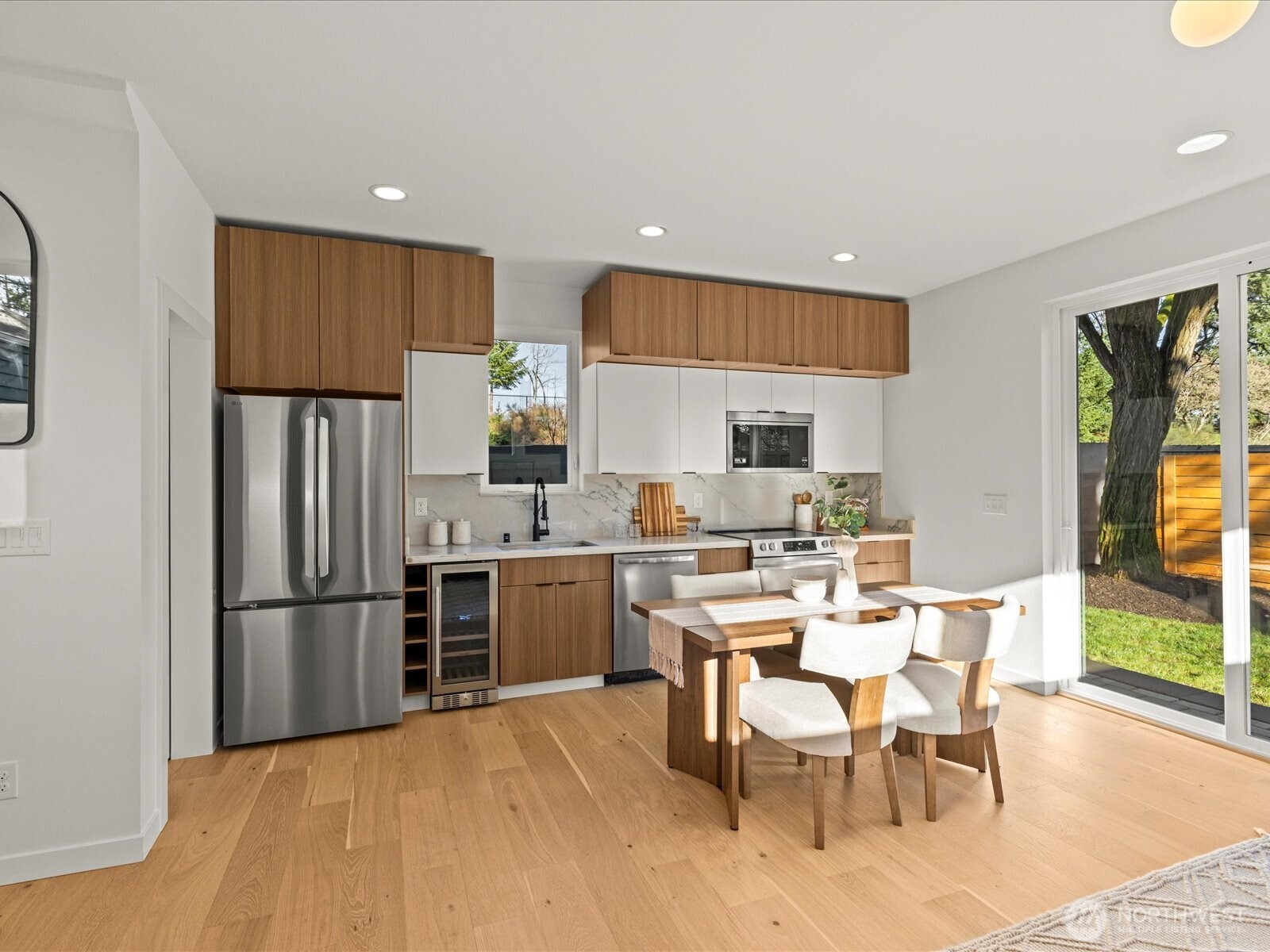 12834 Ashworth Avenue N, Seattle, WA 98133