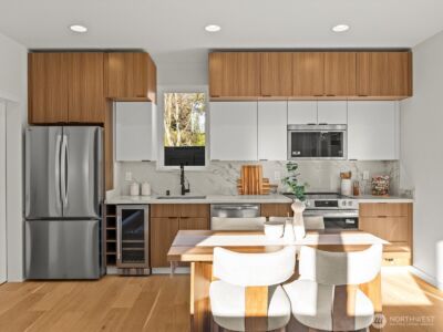 12834 Ashworth Avenue N, Seattle, WA 98133 - Photo 10