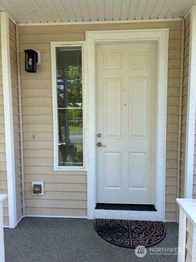 2055 Garry Oaks Avenue #B, Dupont, WA 98327 - Photo 2