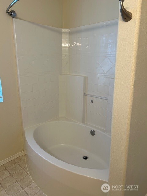 2055 Garry Oaks Avenue #B, Dupont, WA 98327