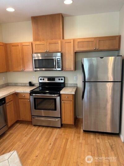 2055 Garry Oaks Avenue #B, Dupont, WA 98327 - Photo 7