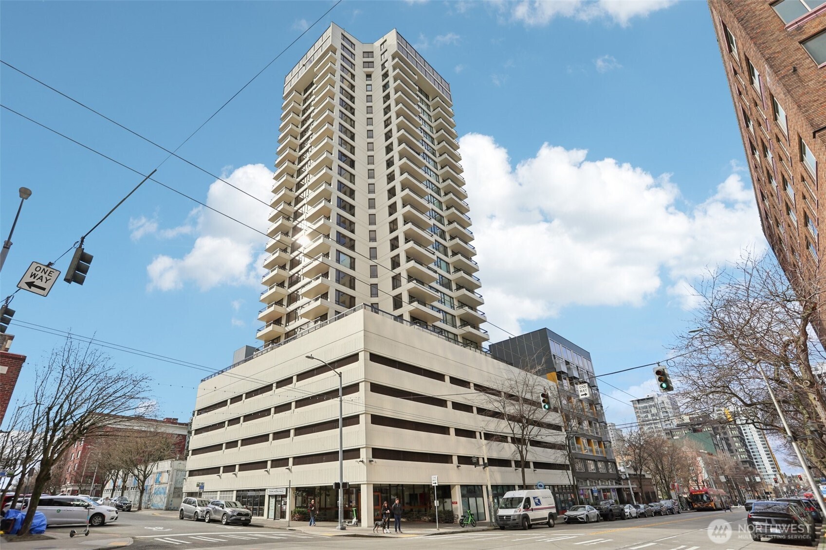 2201 3rd Avenue #1001, Seattle, WA 98121