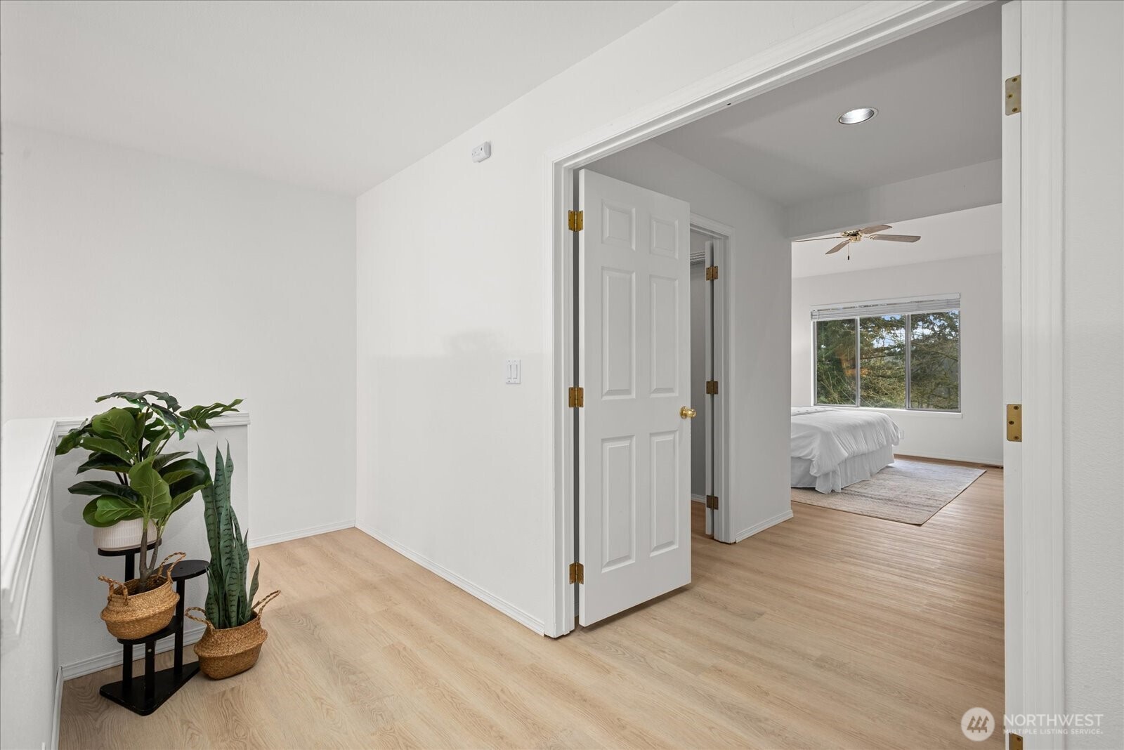 7250 NE Old Redmond Rd #F124, Redmond, WA 98052