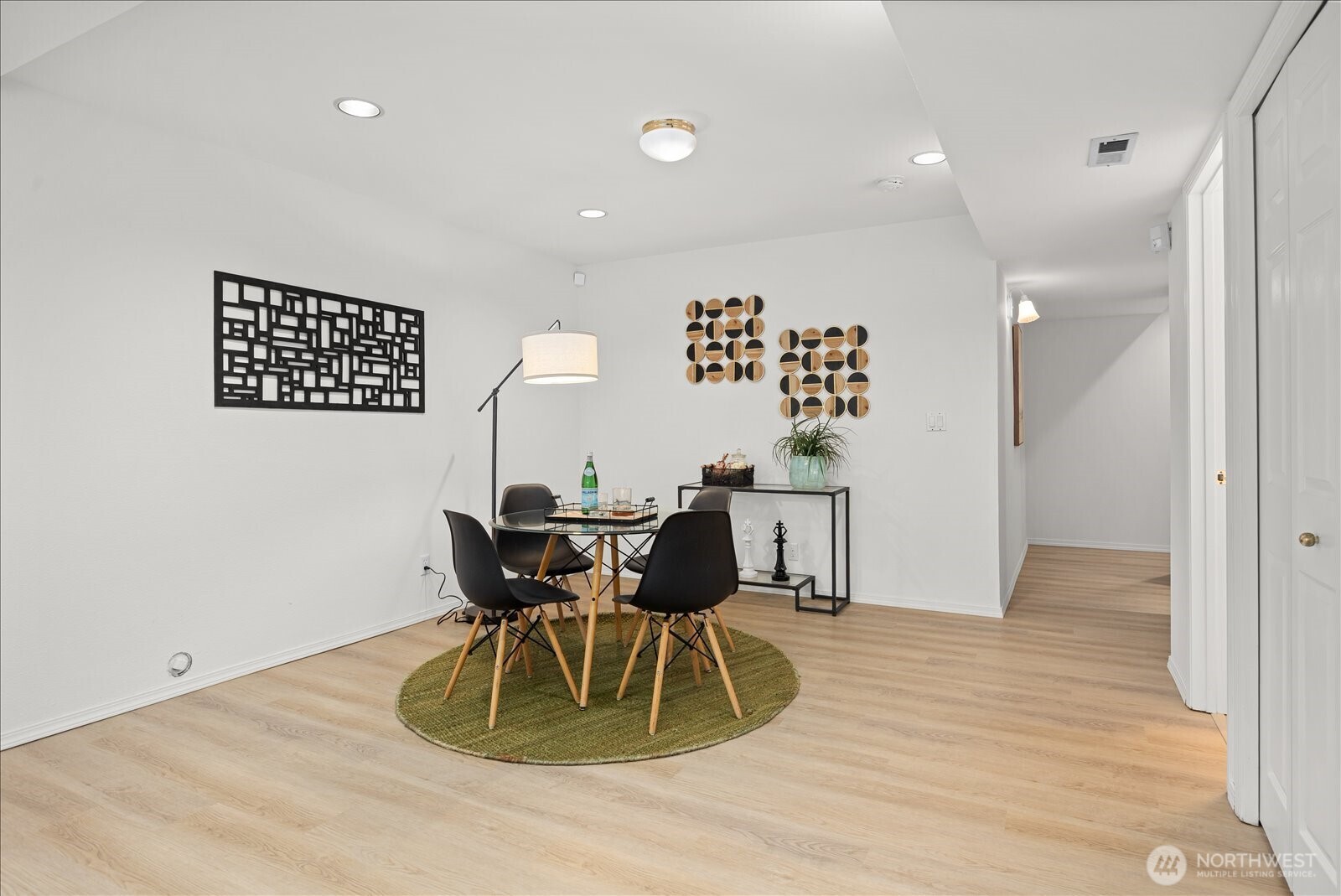 7250 NE Old Redmond Rd #F124, Redmond, WA 98052