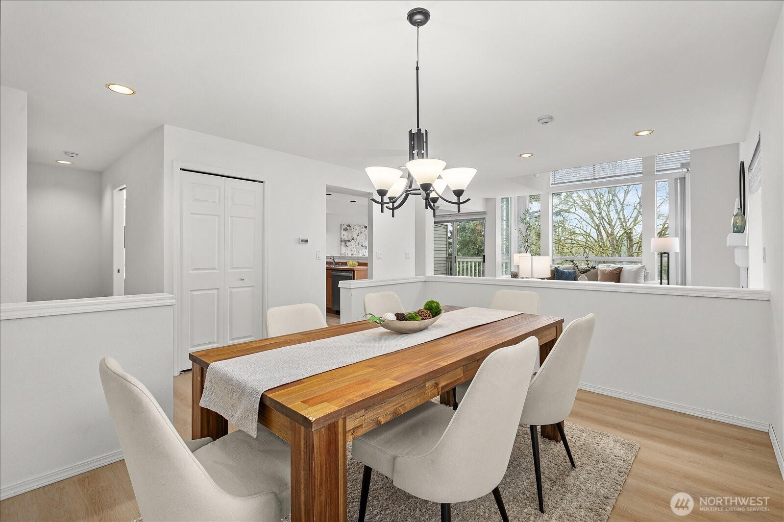 7250 NE Old Redmond Rd #F124, Redmond, WA 98052