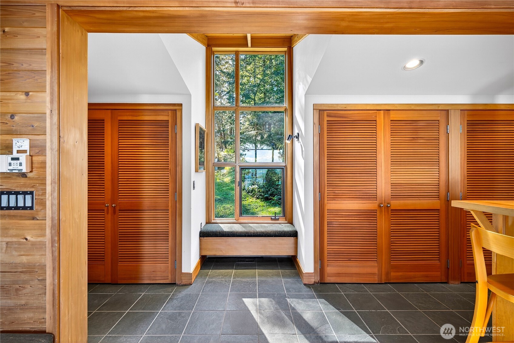 7457 Holiday Boulevard , Anacortes, WA 98221