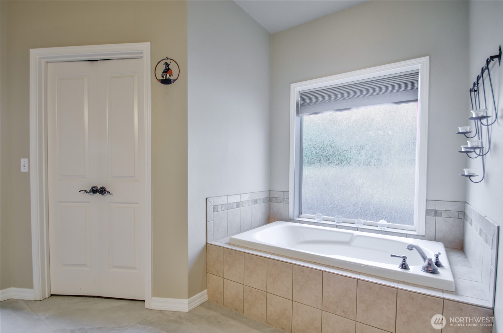 5403 Lemon Road NE, Olympia, WA 98506