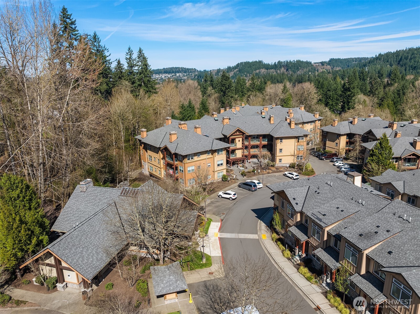 1000 Cabin Creek Lane SW #B303, Issaquah, WA 98027