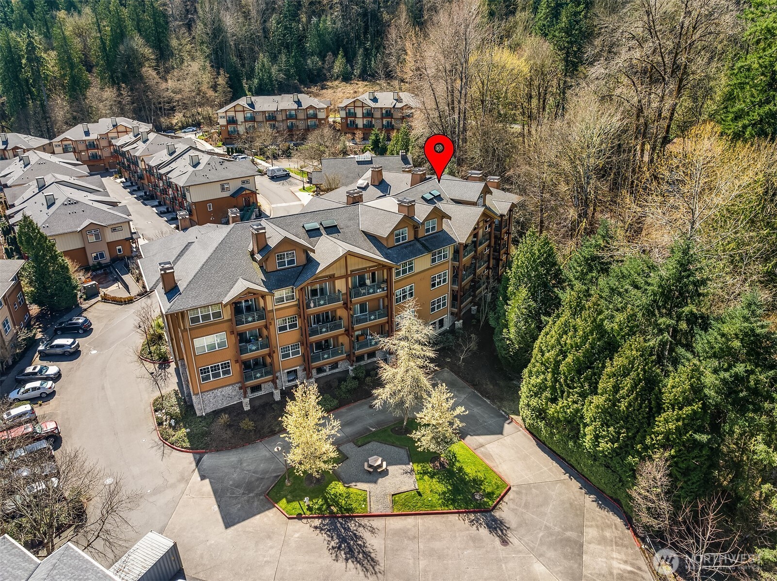 1000 Cabin Creek Lane SW #B303, Issaquah, WA 98027