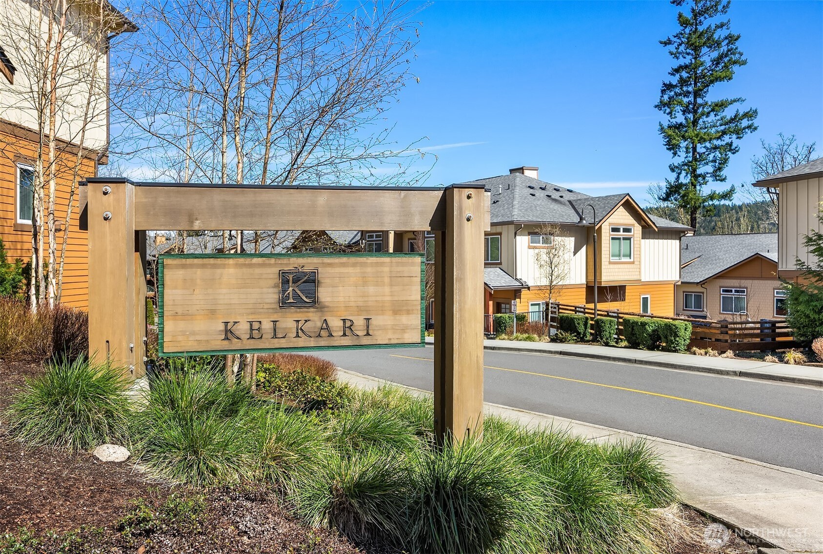 1000 Cabin Creek Lane SW #B303, Issaquah, WA 98027
