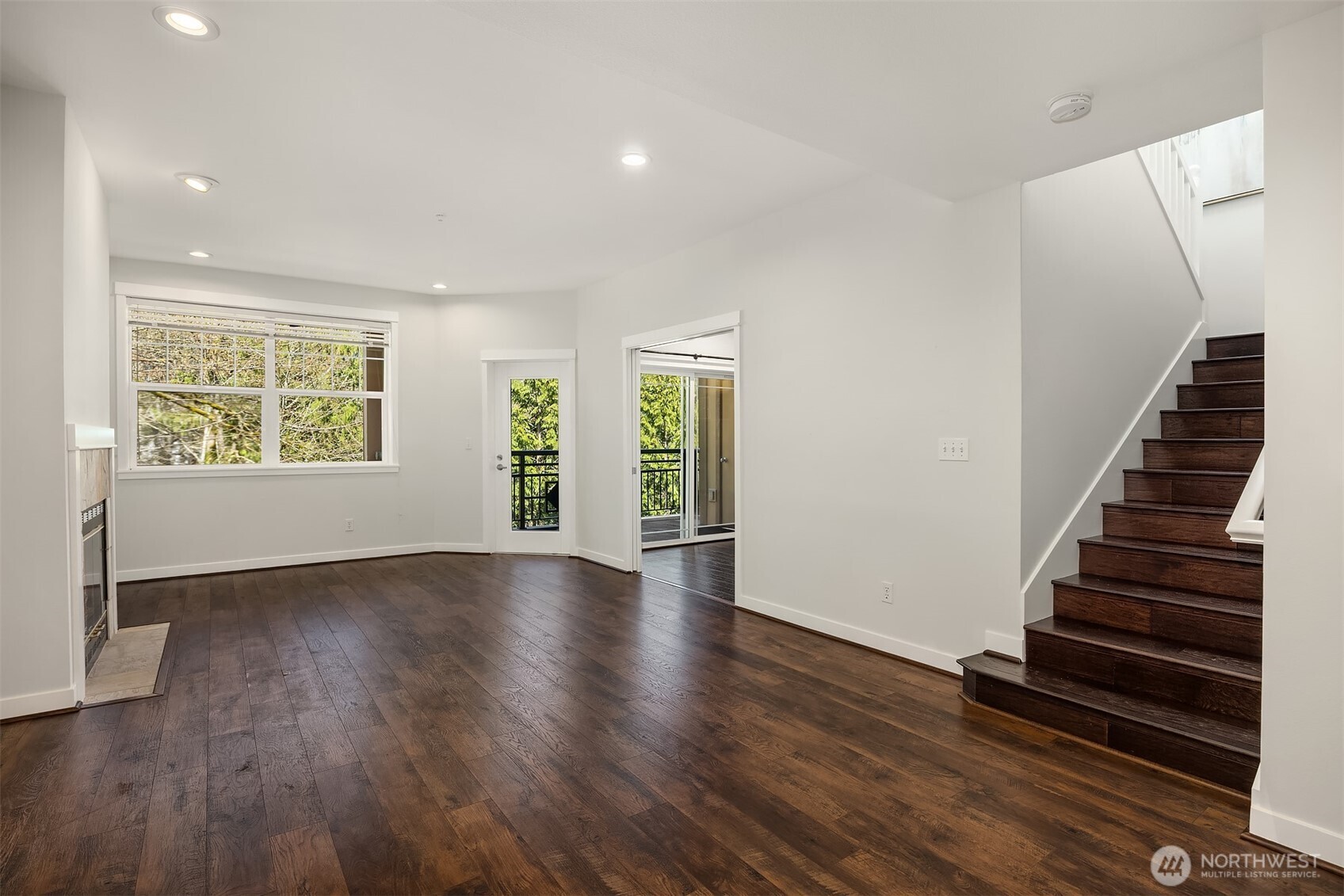 1000 Cabin Creek Lane SW #B303, Issaquah, WA 98027