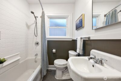 9231 39th Avenue S, Seattle, WA 98118 - Photo 15