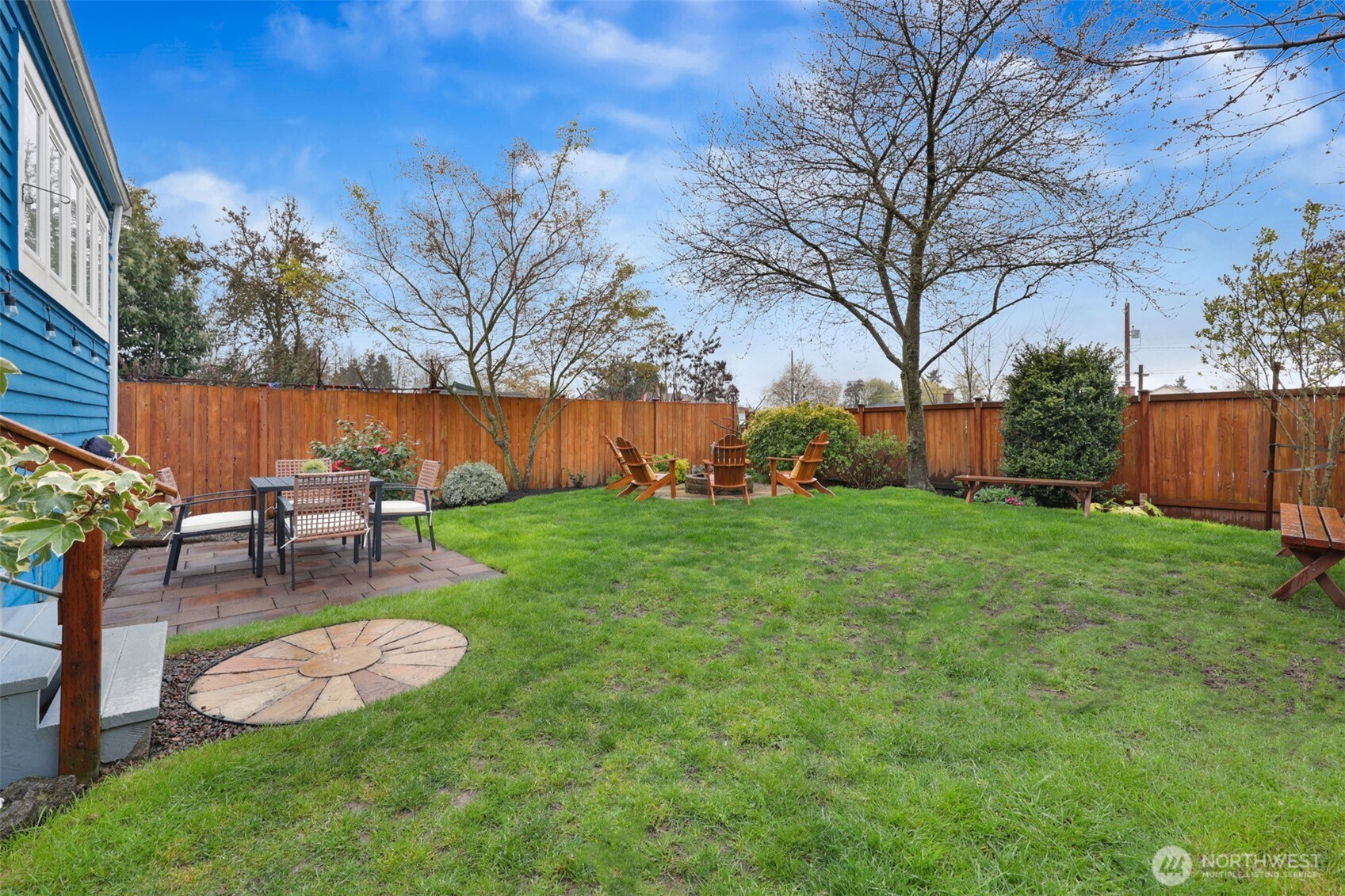 9231 39th Avenue S, Seattle, WA 98118