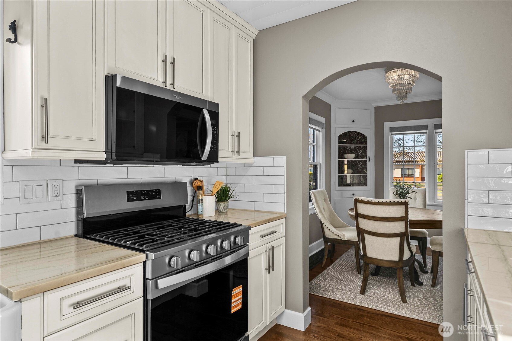 926 Lewis Avenue , Sumner, WA 98390