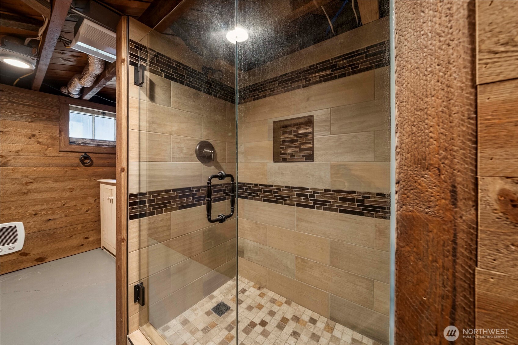 926 Lewis Avenue , Sumner, WA 98390