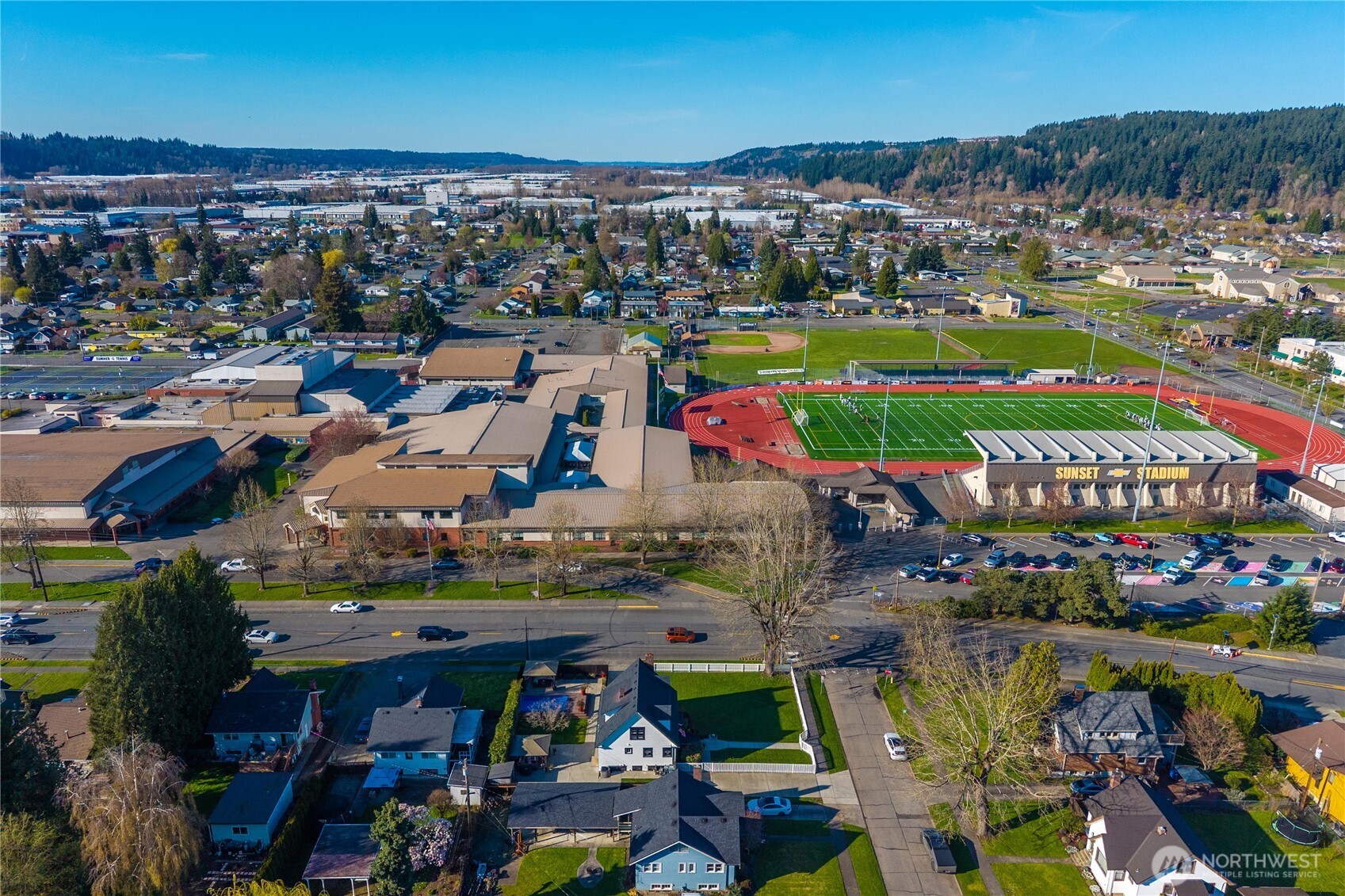 926 Lewis Avenue , Sumner, WA 98390