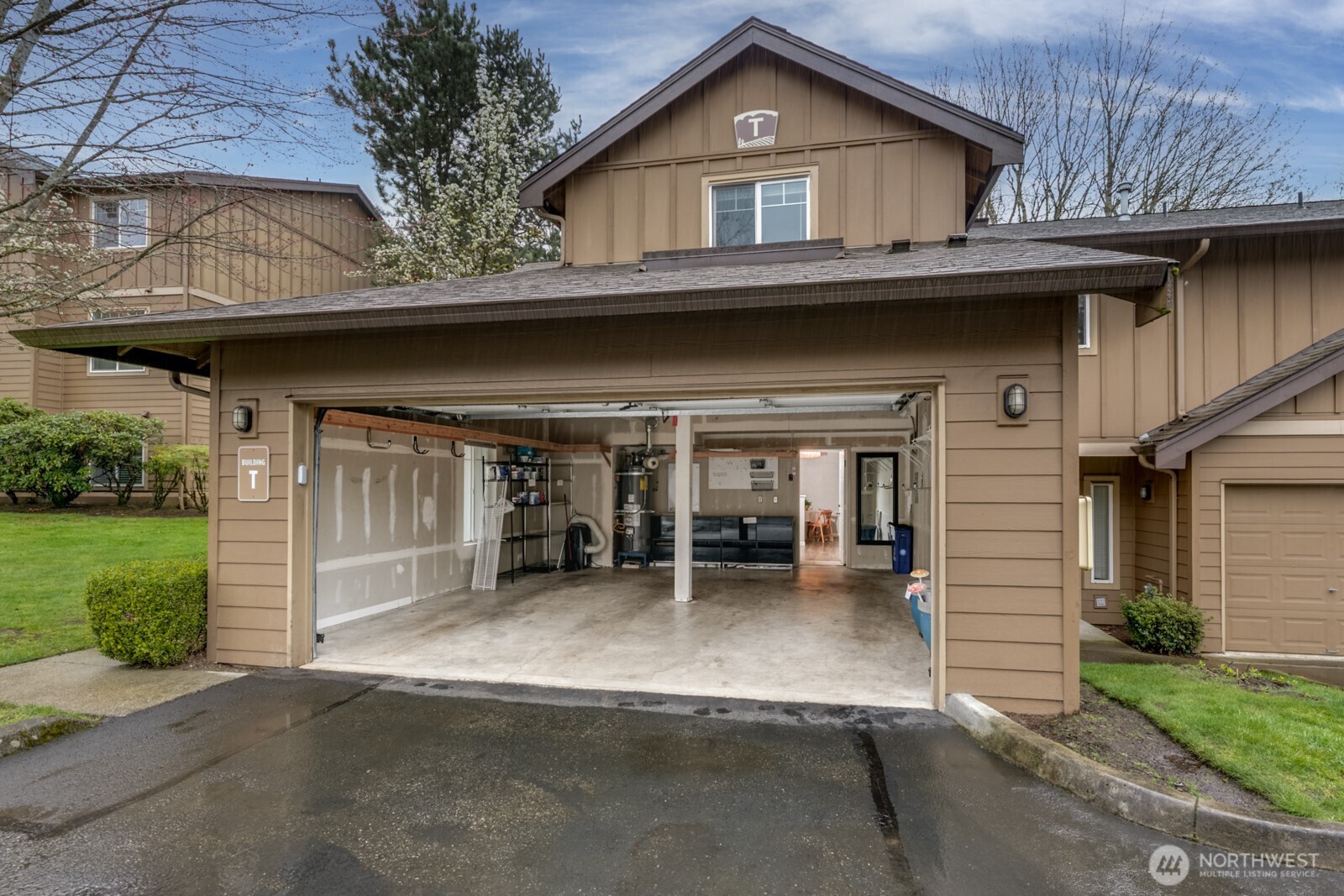 18930 Bothell-Everett Highway #T-101, Bothell, WA 98012
