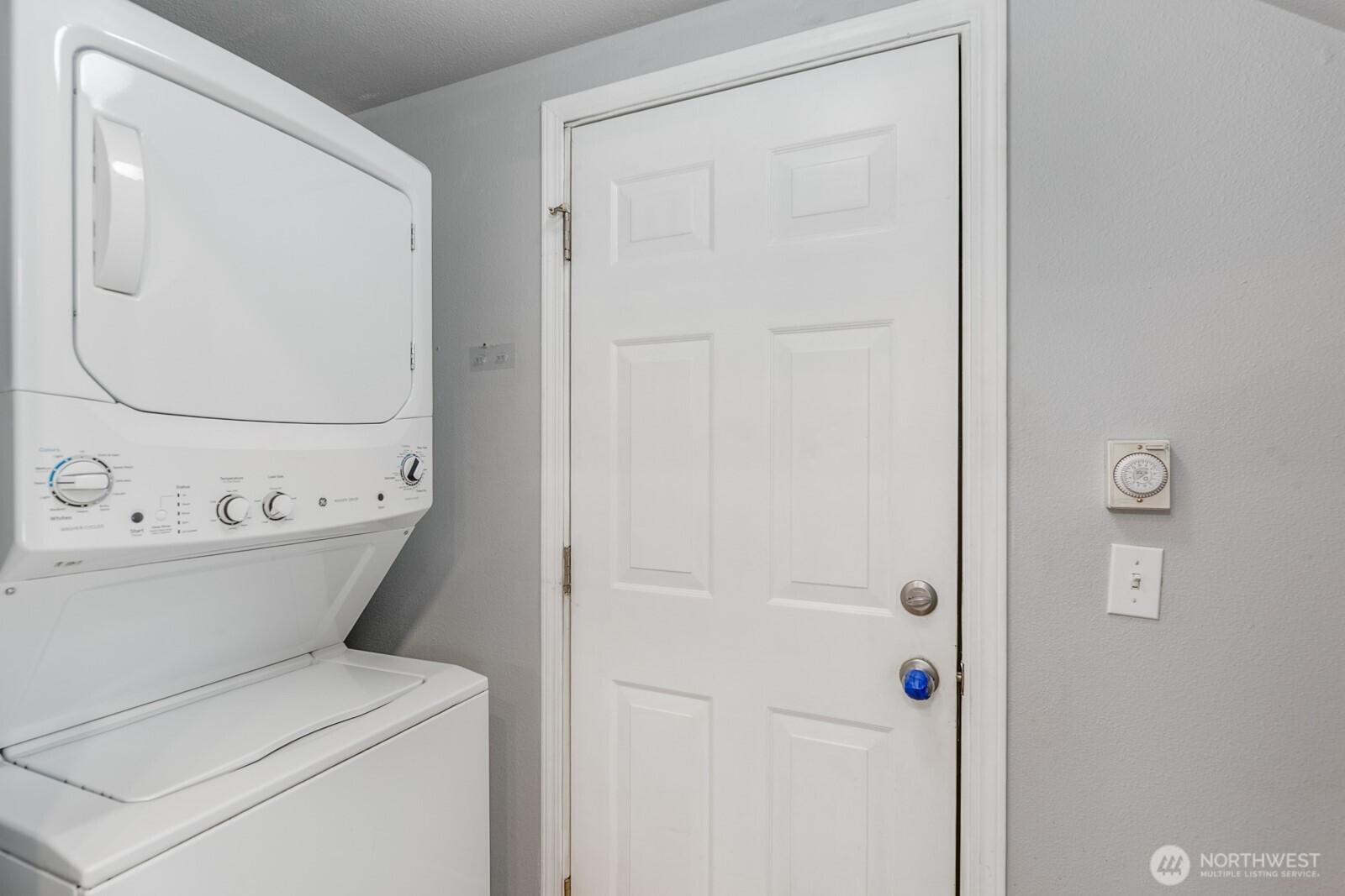 18930 Bothell-Everett Highway #T-101, Bothell, WA 98012