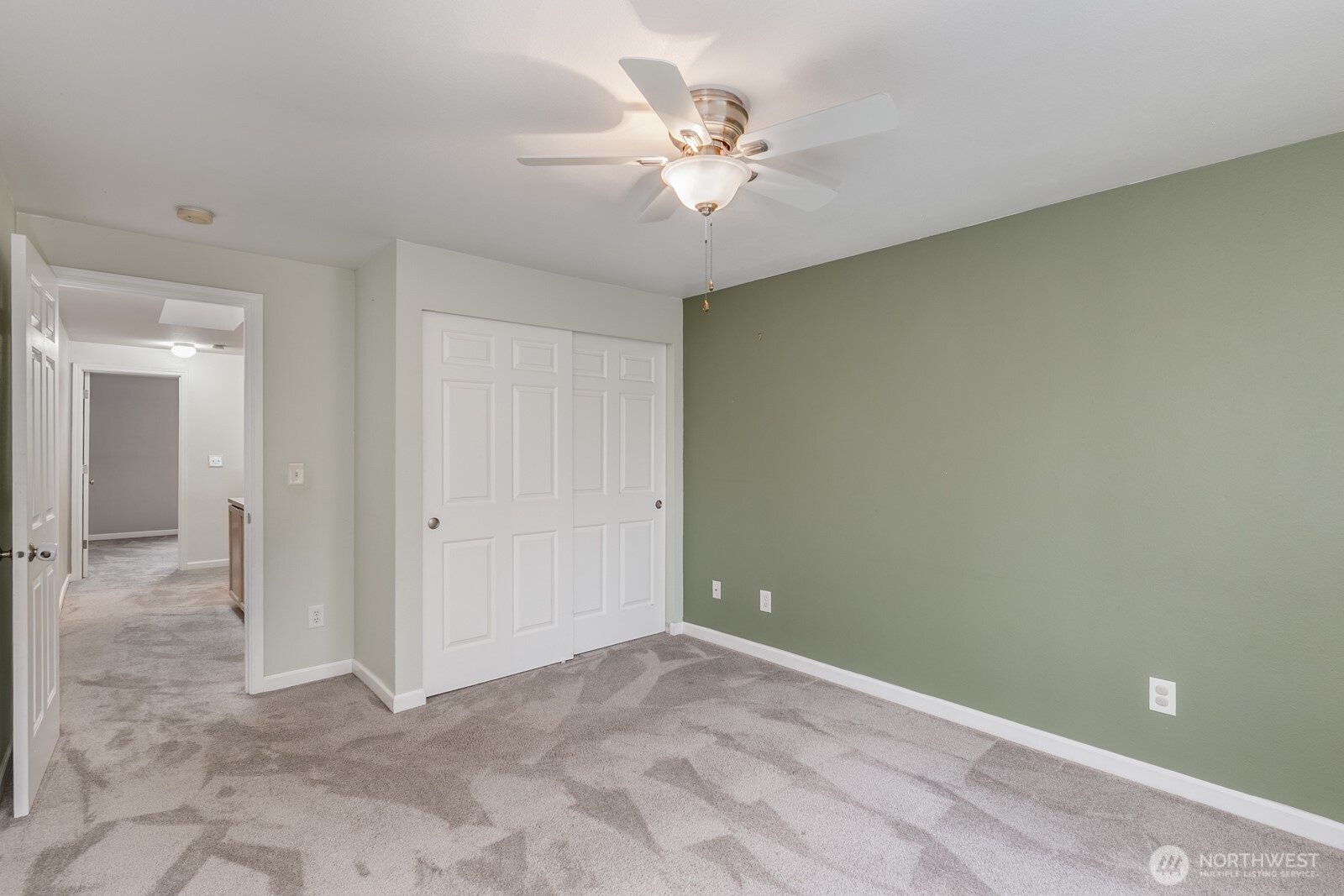 18930 Bothell-Everett Highway #T-101, Bothell, WA 98012