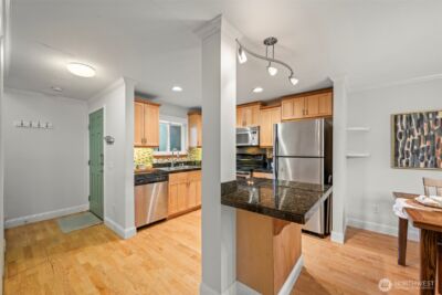 10045 NE 138th Place #E5, Kirkland, WA 98034 - Photo 13