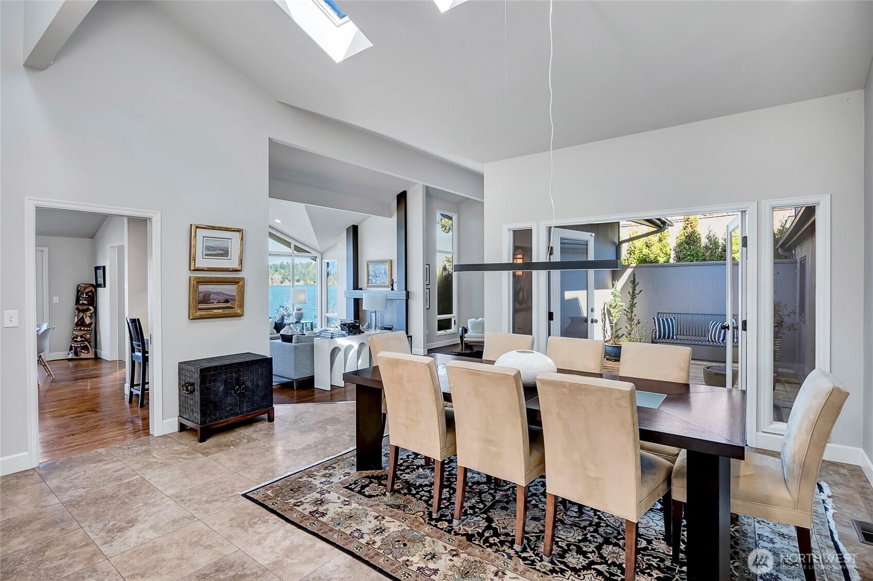 16 Meadow Lane , Mercer Island, WA 98040