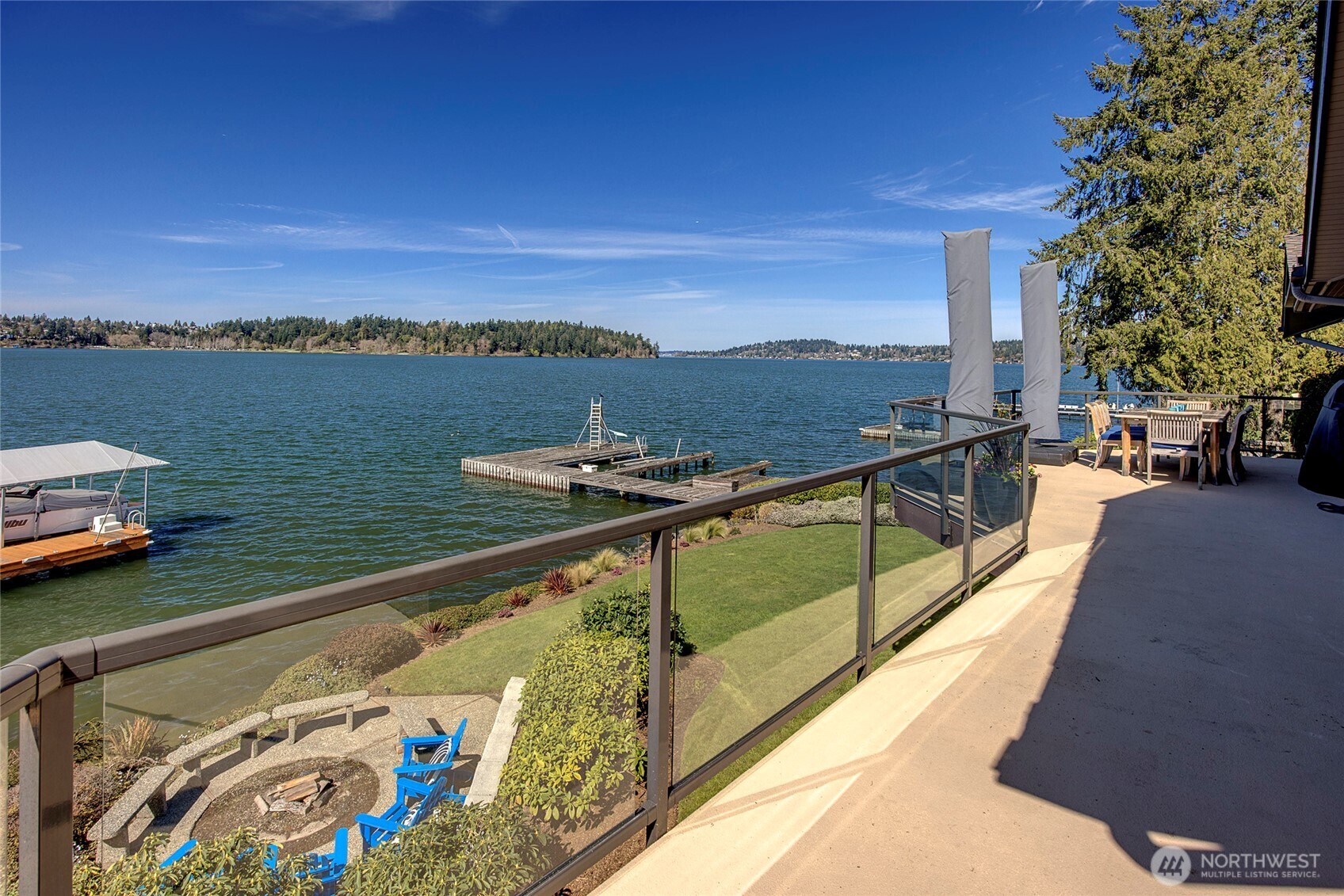 16 Meadow Lane , Mercer Island, WA 98040