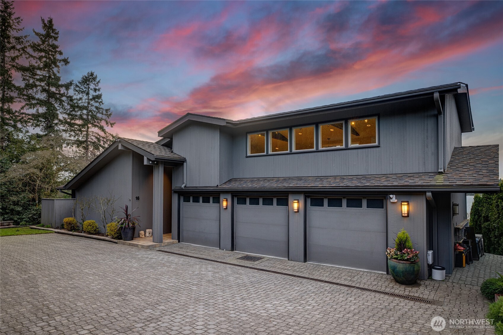 16 Meadow Lane , Mercer Island, WA 98040