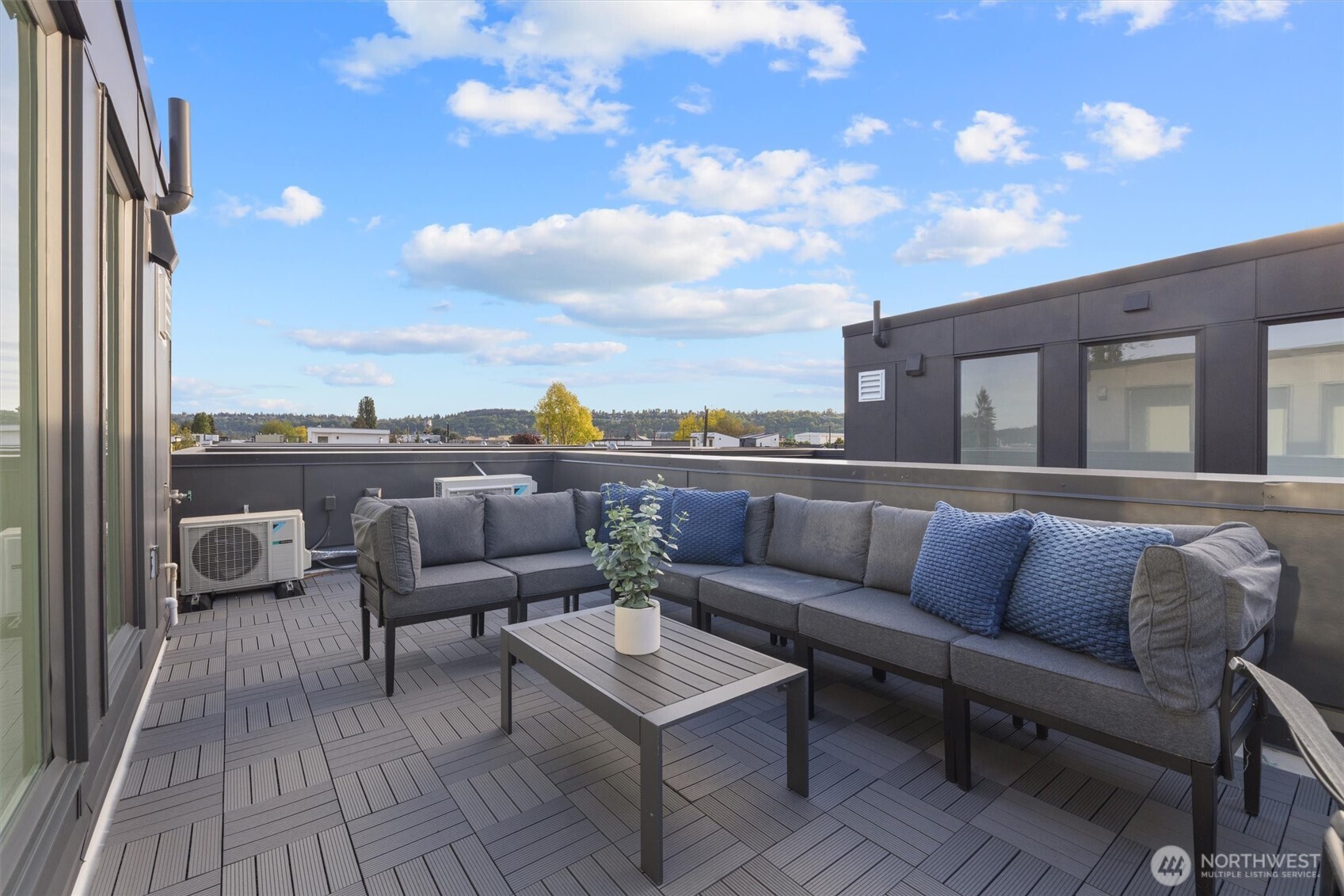 6604 Carleton Avenue S #C, Seattle, WA 98108