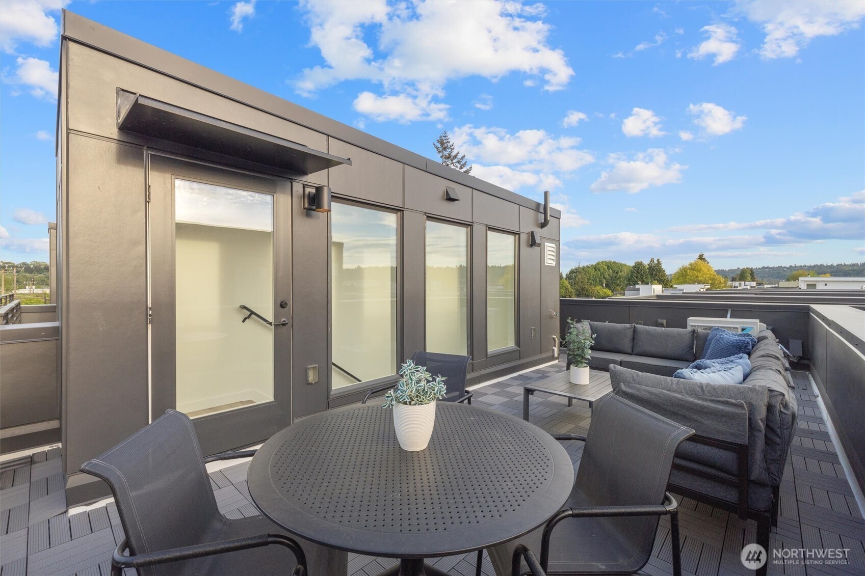 6604 Carleton Avenue S #C, Seattle, WA 98108