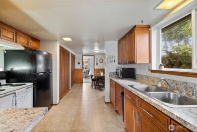 11001 128th Street E, Puyallup, WA 98374 - Photo 25