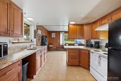 11001 128th Street E, Puyallup, WA 98374 - Photo 26