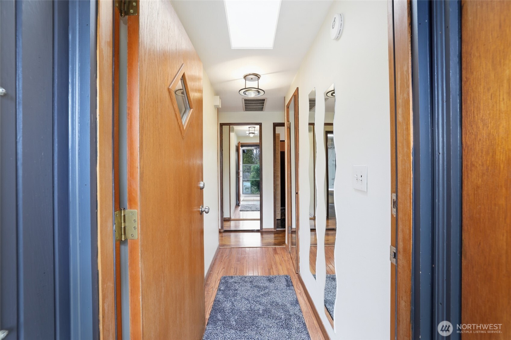 14445 26th Avenue S, SeaTac, WA 98168