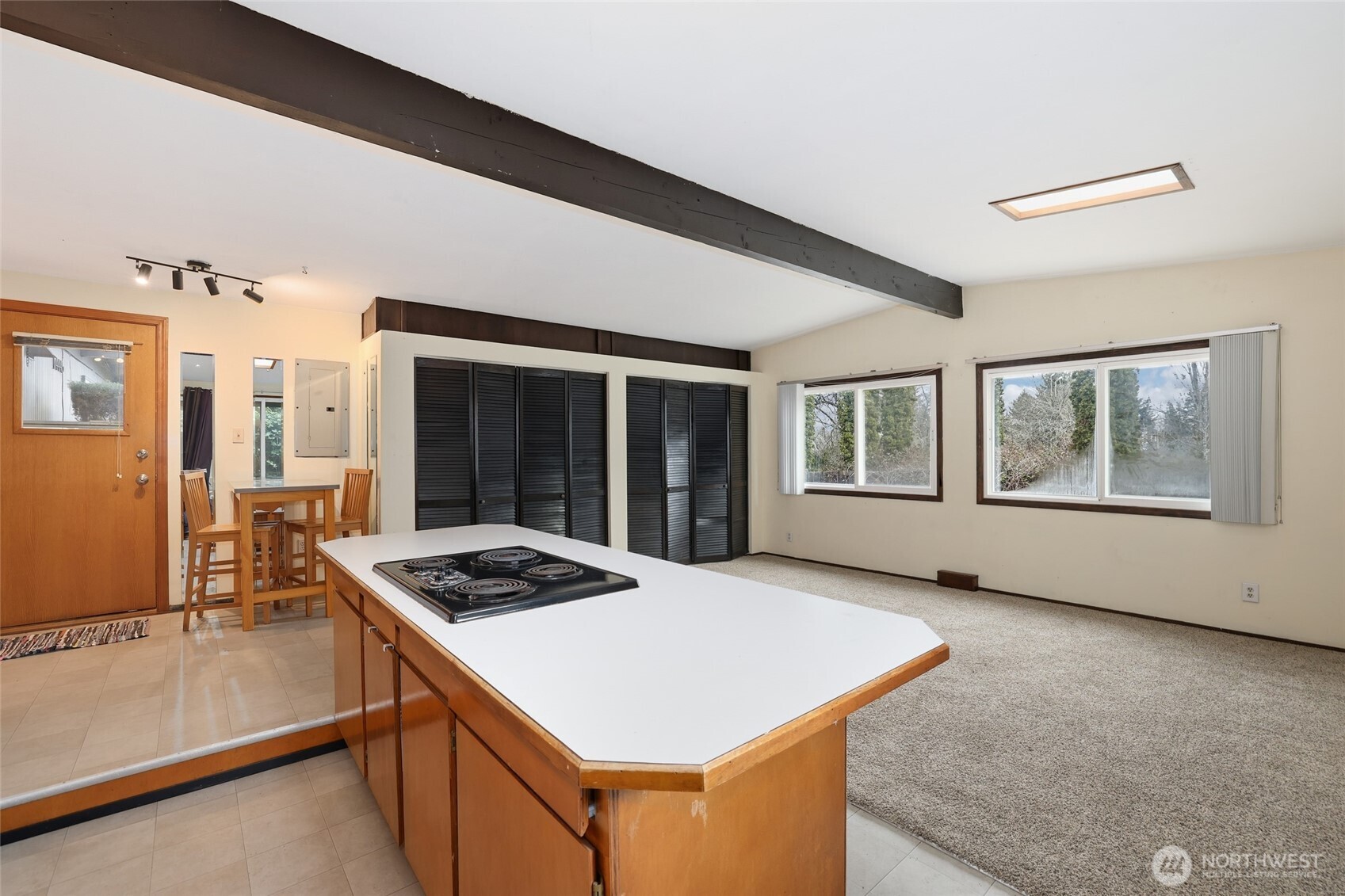 14445 26th Avenue S, SeaTac, WA 98168