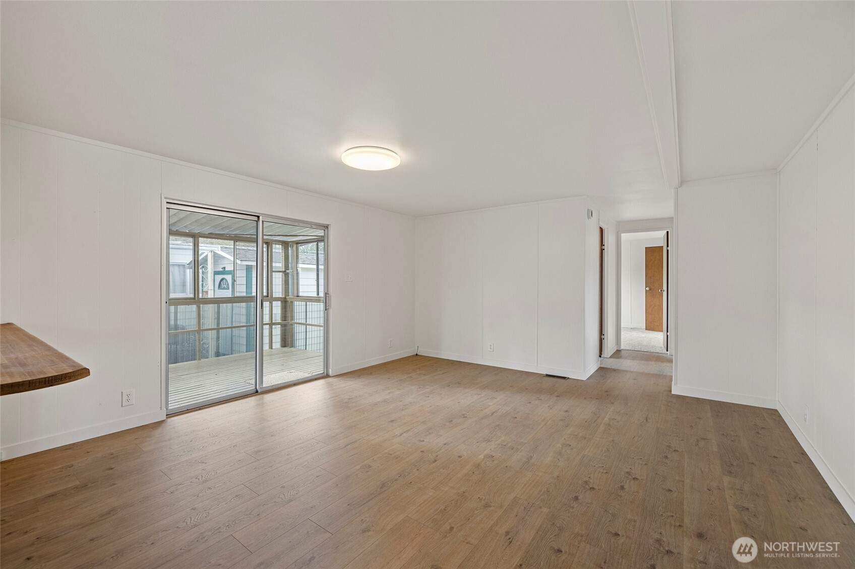 2725 E Fir Street #101, Mount Vernon, WA 98273