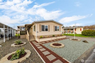 2725 E Fir Street #101, Mount Vernon, WA 98273 - Photo 2