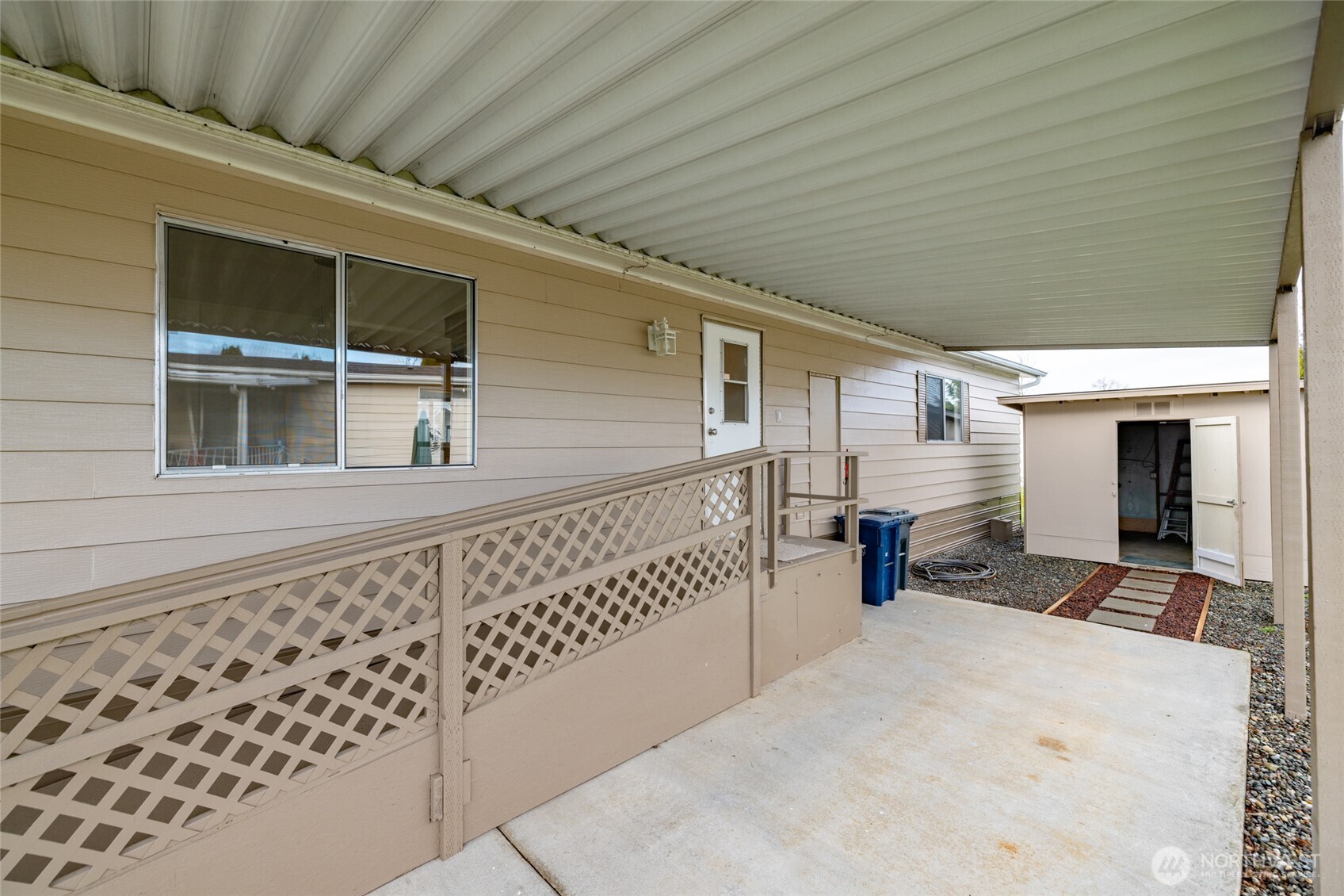 2725 E Fir Street #101, Mount Vernon, WA 98273