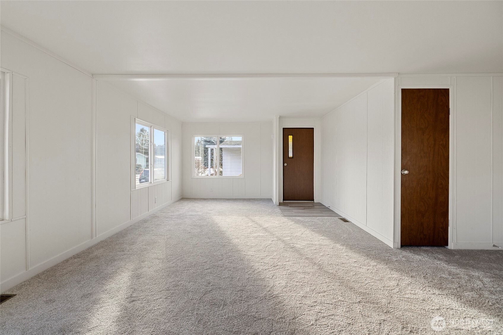 2725 E Fir Street #101, Mount Vernon, WA 98273