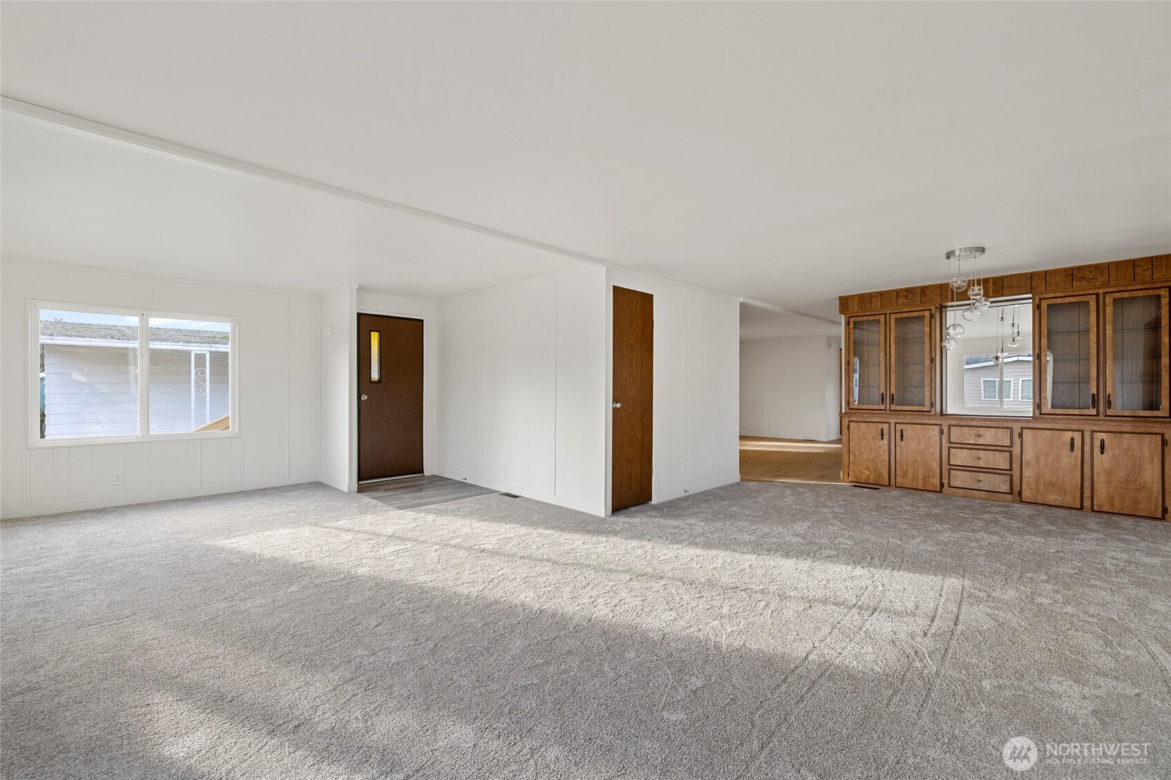 2725 E Fir Street #101, Mount Vernon, WA 98273