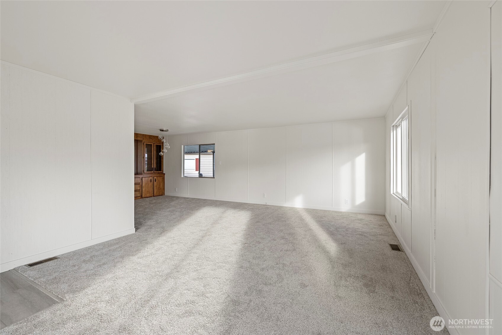 2725 E Fir Street #101, Mount Vernon, WA 98273