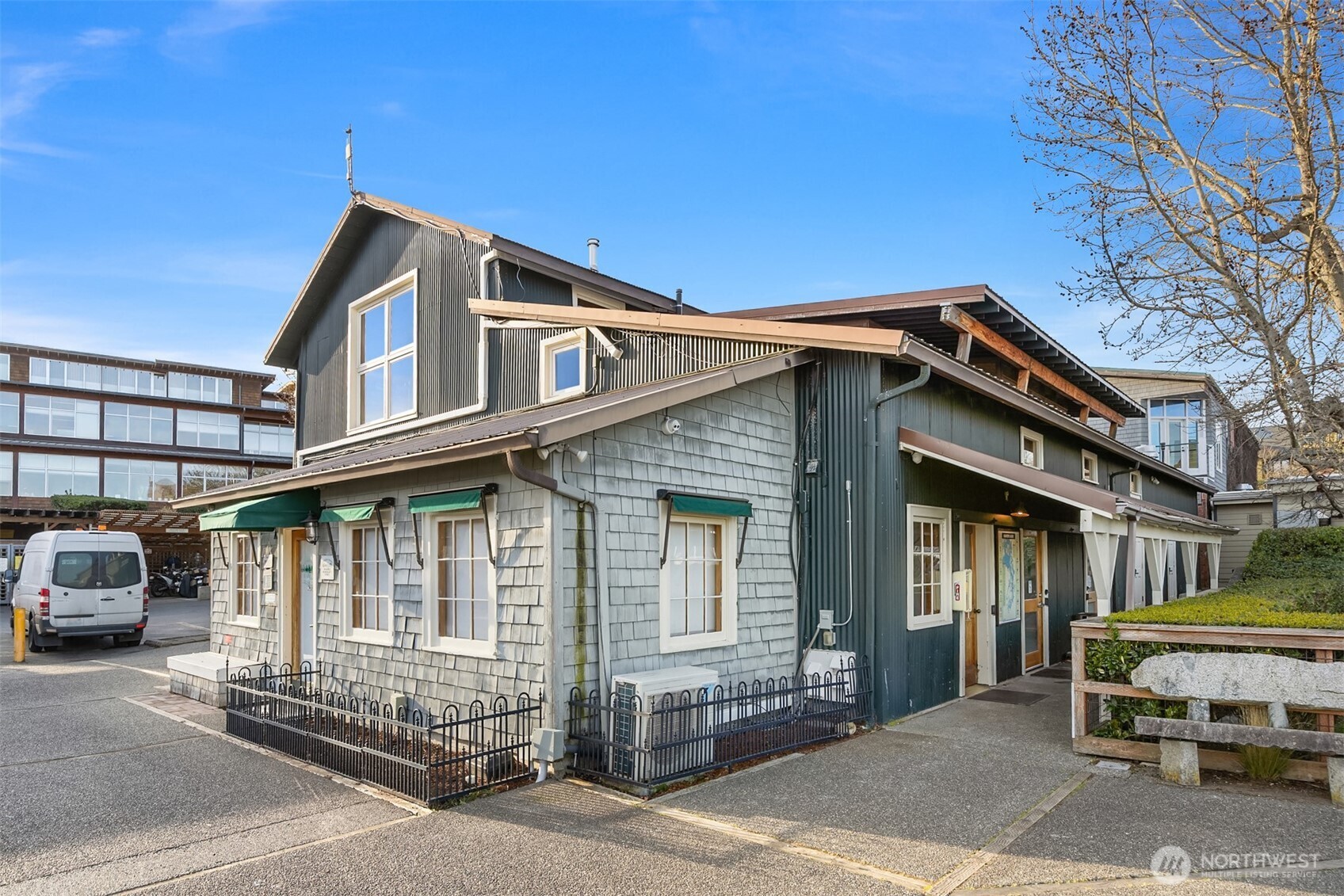 141 Parfitt Way SW #A-15, Bainbridge Island, WA 98110