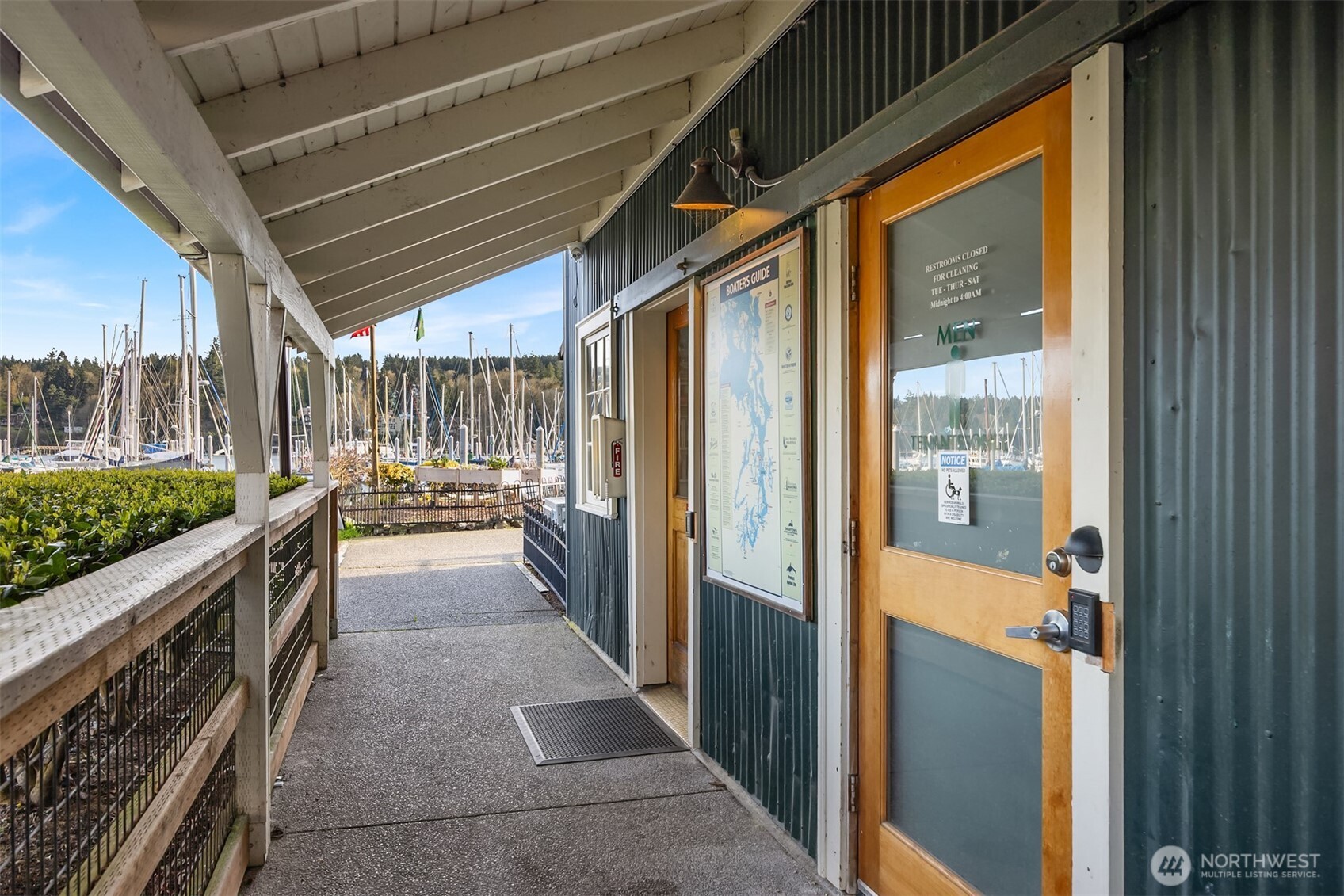 141 Parfitt Way SW #A-15, Bainbridge Island, WA 98110