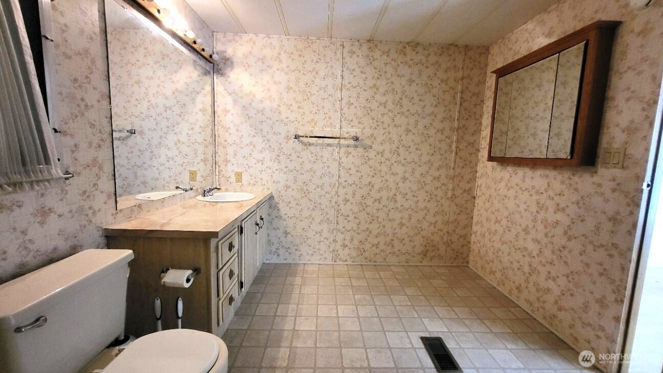 2285 Basin Street SW #12, Ephrata, WA 98823