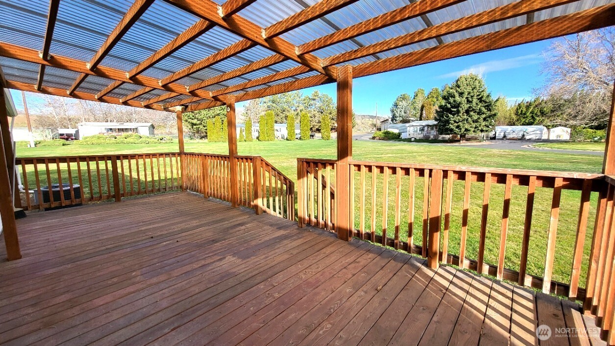 2285 Basin Street SW #12, Ephrata, WA 98823