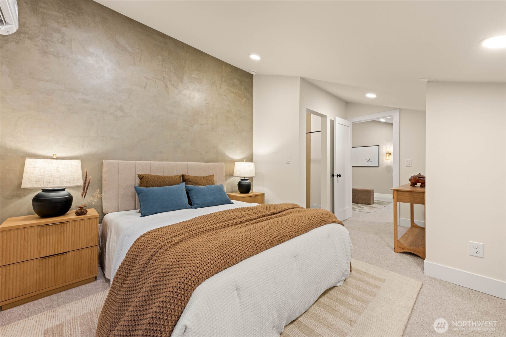 15505 62nd Place NE, Kenmore, WA 98028