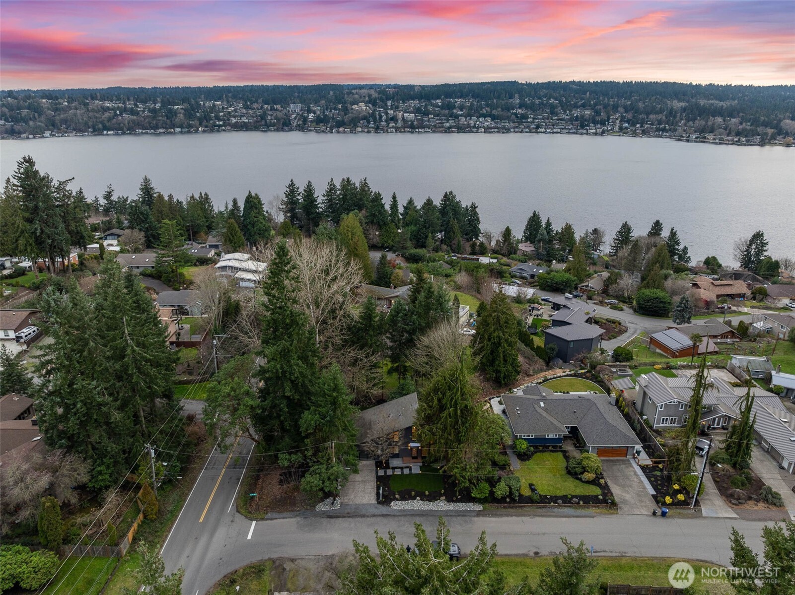 15505 62nd Place NE, Kenmore, WA 98028