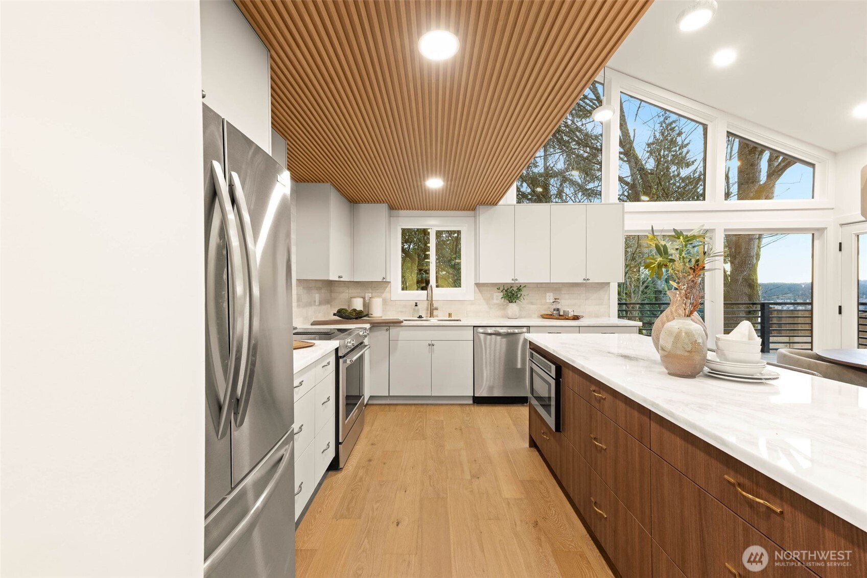 15505 62nd Place NE, Kenmore, WA 98028