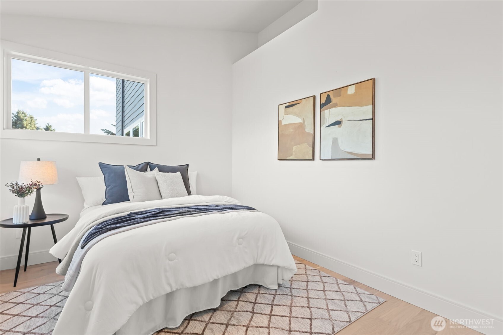 7350 22nd Avenue NW #B, Seattle, WA 98117