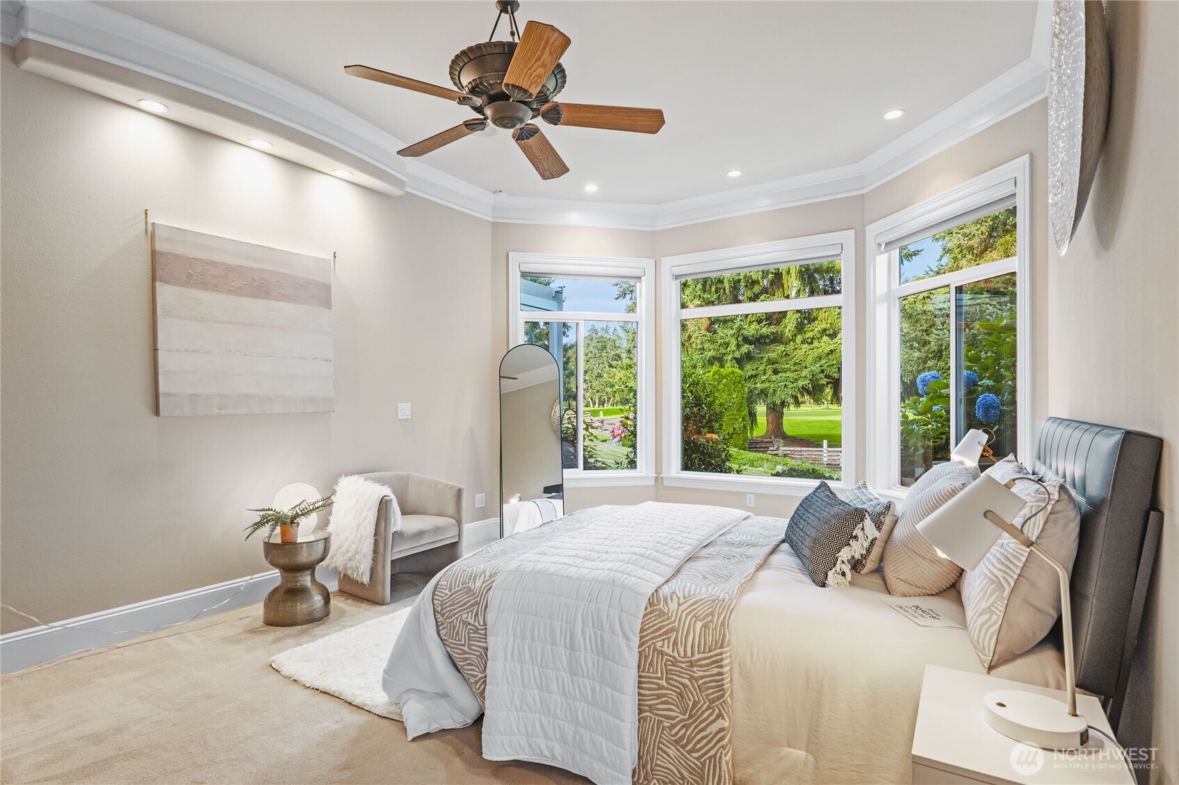 128 Country Club Circle SW, Lakewood, WA 98498