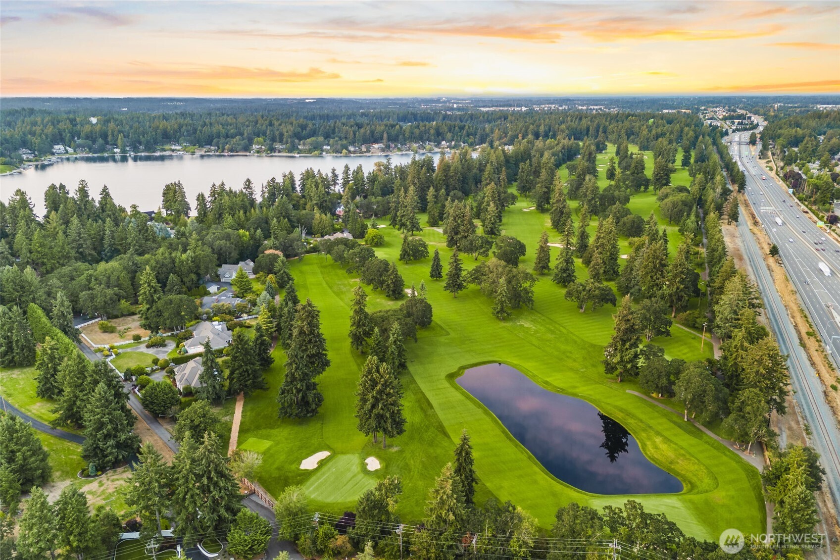 128 Country Club Circle SW, Lakewood, WA 98498